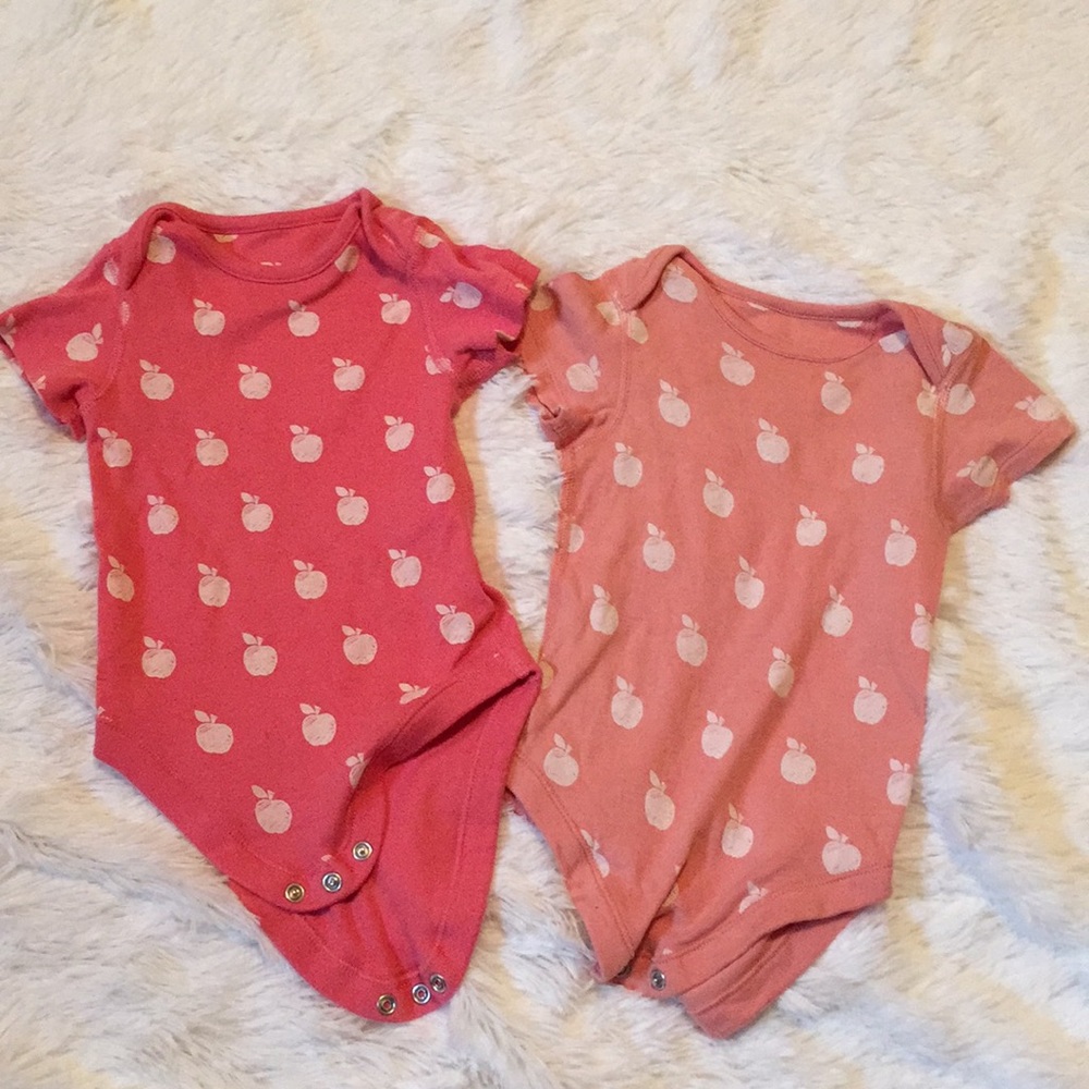 ☀️ Mark & Spencer baby girl bodysuits. 9-12m ☀️